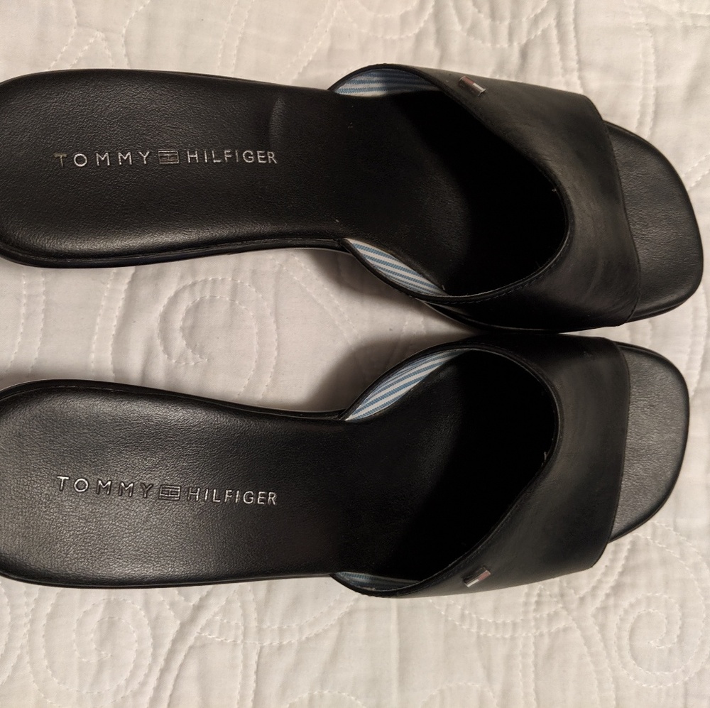Tommy Hilfiger wedge slides